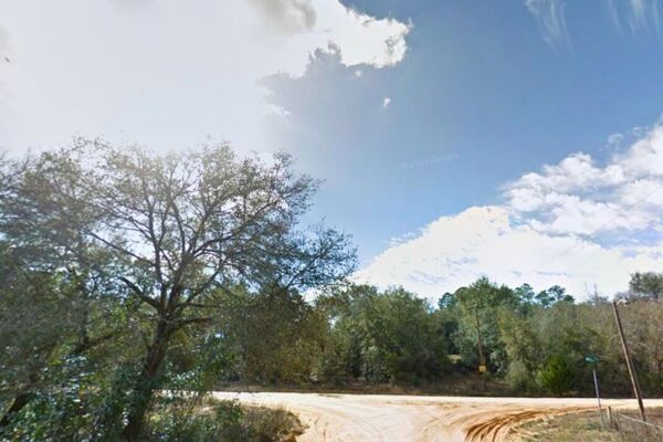 🏦 Build Tomorrow's Wealth: Own Vacant Land Today Interlachen FL