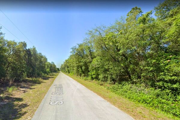 Vacant Land Perfection 🏞️ Live the Dream Here Large 3/4 Acre Dunnellon Florida